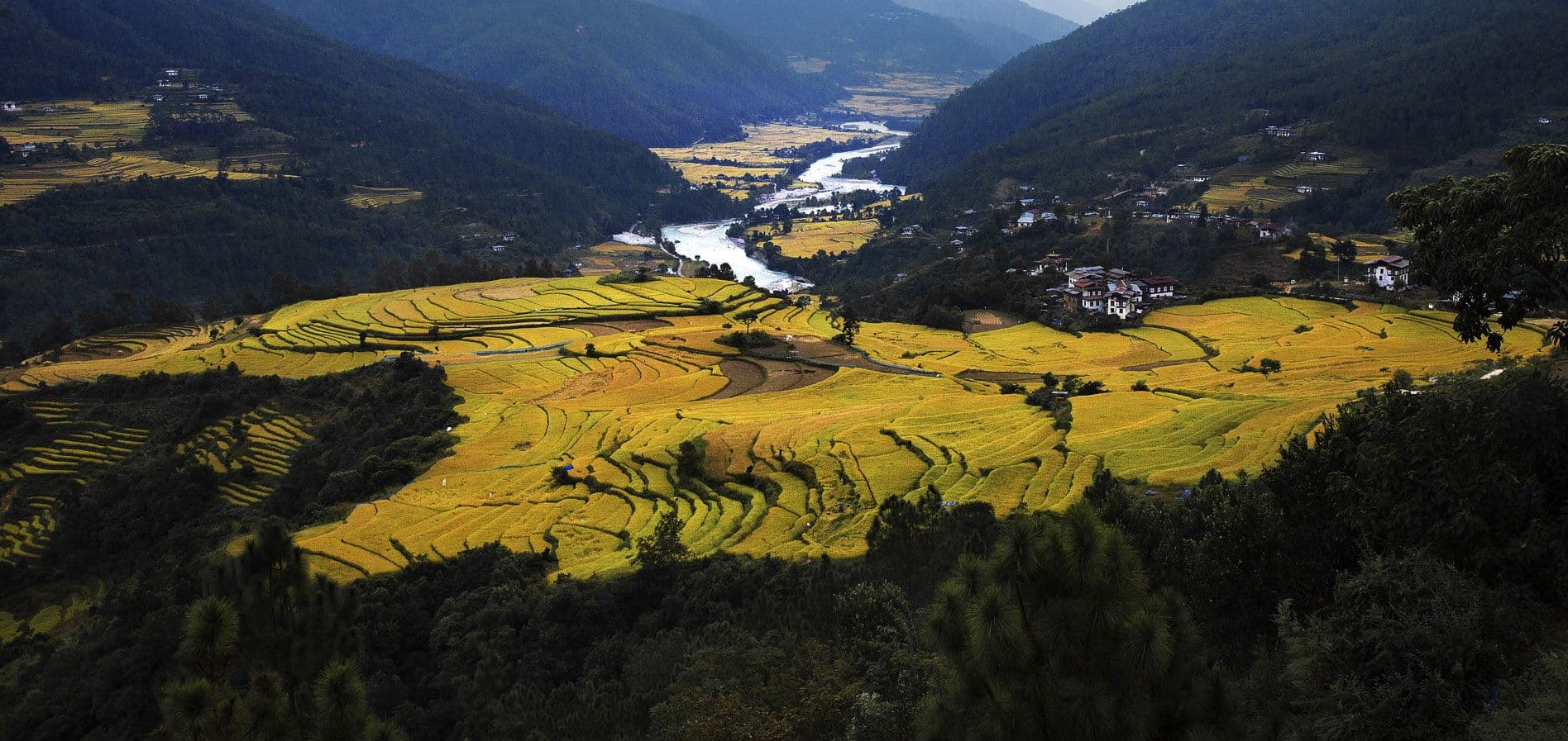 COMMUNITY-BASED TOURISM